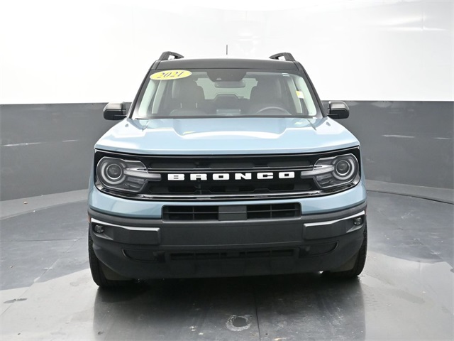 2021 Ford Bronco Sport Outer Banks photo 2