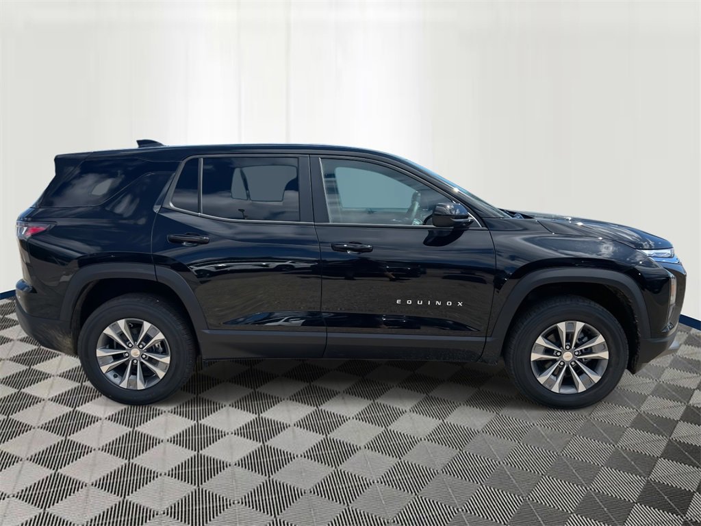 2026 Chevrolet Equinox LT photo 6