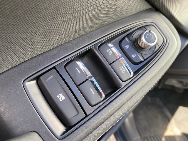 2019 Subaru Forester Premium photo 16