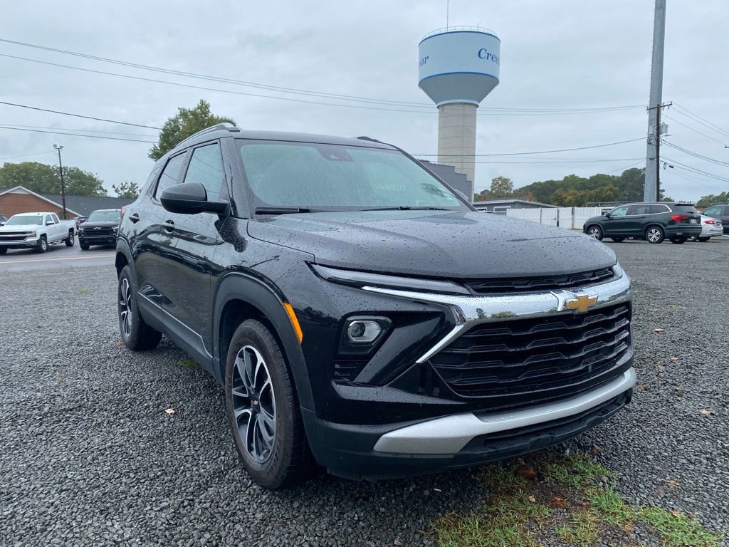 2024 Chevrolet TrailBlazer LT's photo