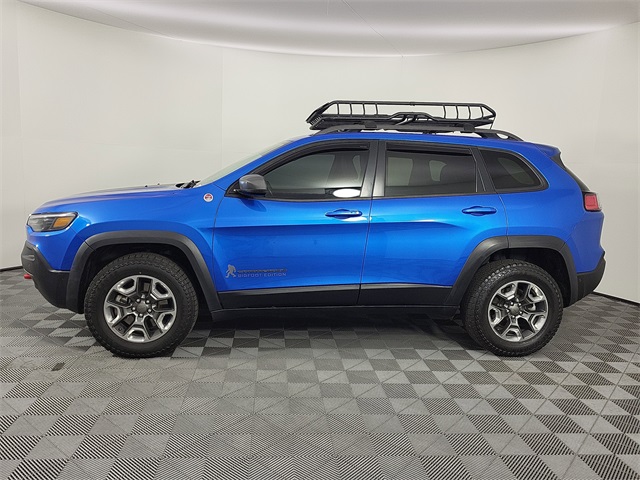 2019 Jeep Cherokee Trailhawk photo 2