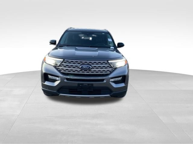 2022 Ford Explorer Limited photo 2