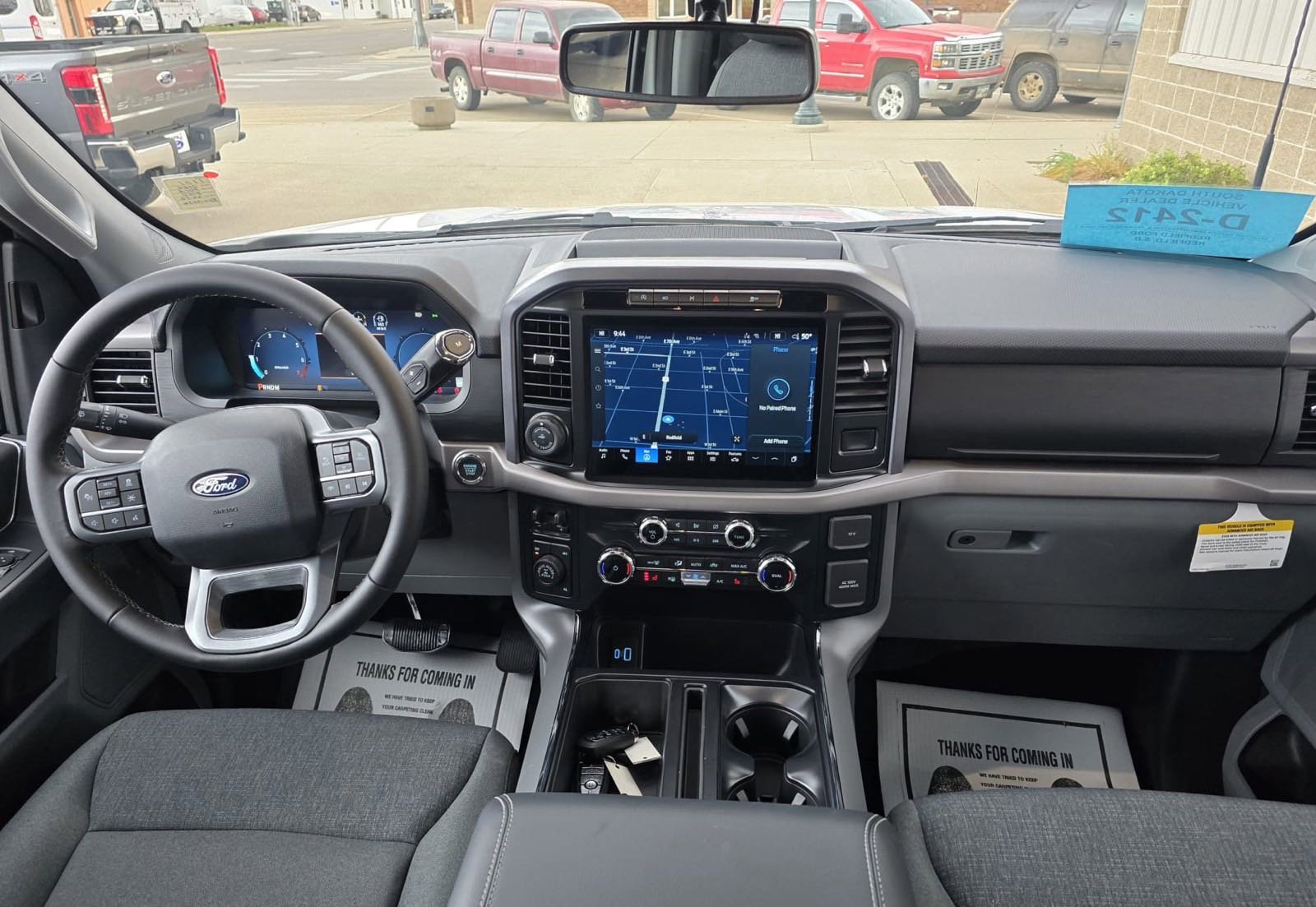 2024 Ford F-150 XLT photo 12