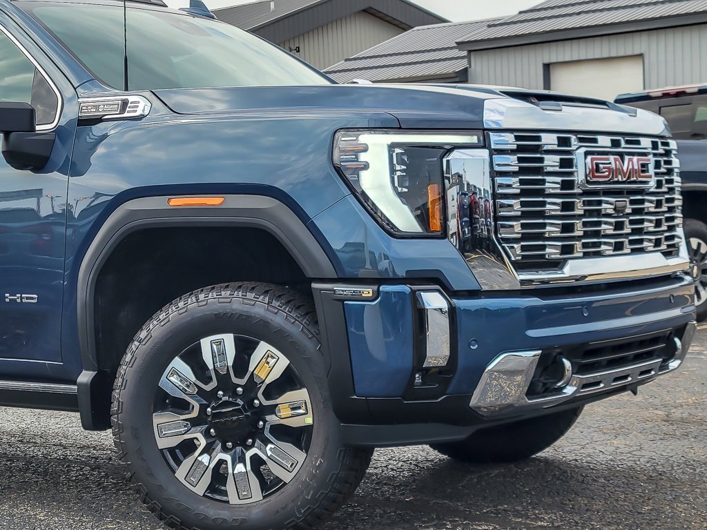 2026 Gmc Sierra 2500 HD Denali photo 2