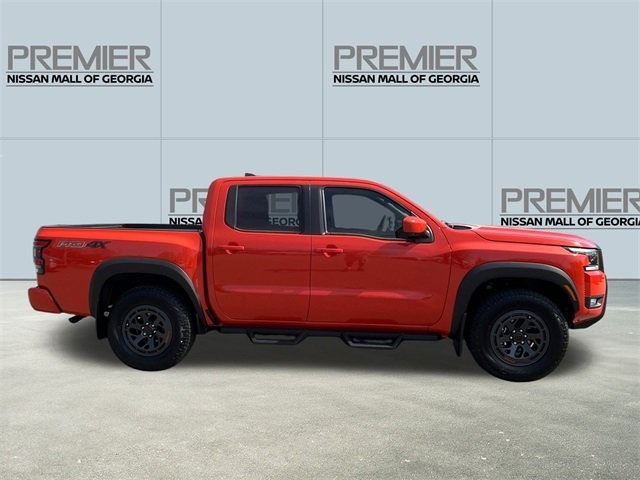 2025 Nissan Frontier PRO-4X photo 3