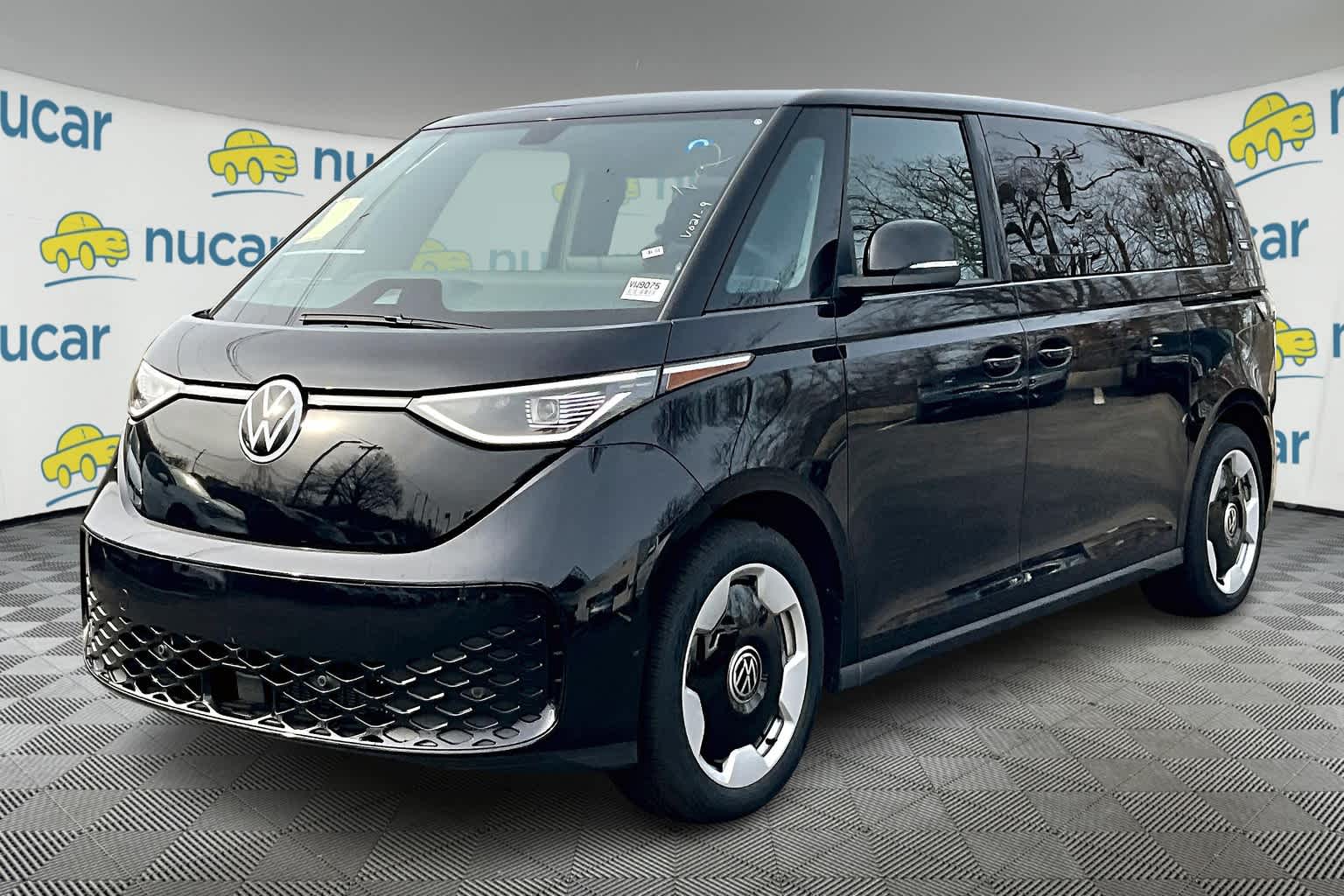2025 Volkswagen ID. Buzz Pro S photo 3