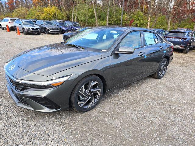 2026 Hyundai Elantra Limited's photo