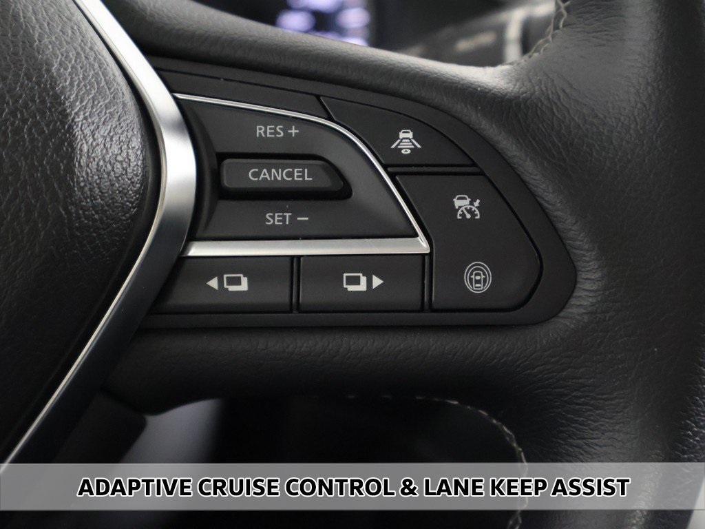 2022 Infiniti Q50 LUXE photo 3