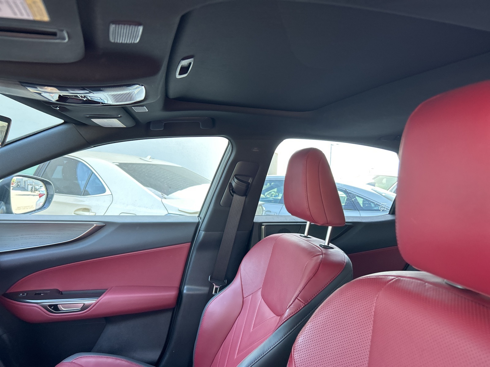 2024 Lexus NX 450h+ Luxury photo 9