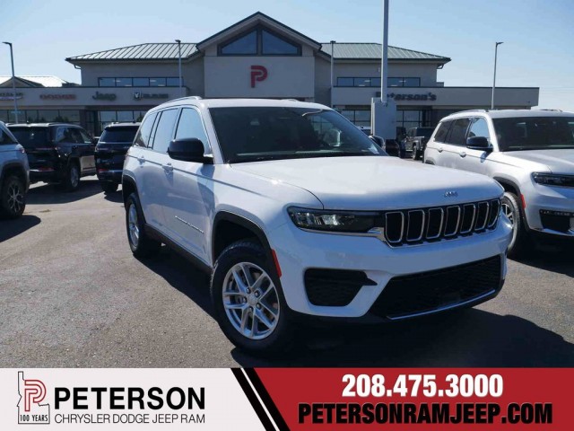 2025 Jeep Grand Cherokee Laredo's photo