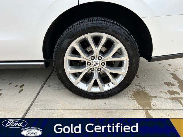2019 Ford Expedition Limited photo 6