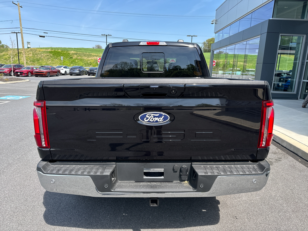 2025 Ford F-150 Lariat photo 18