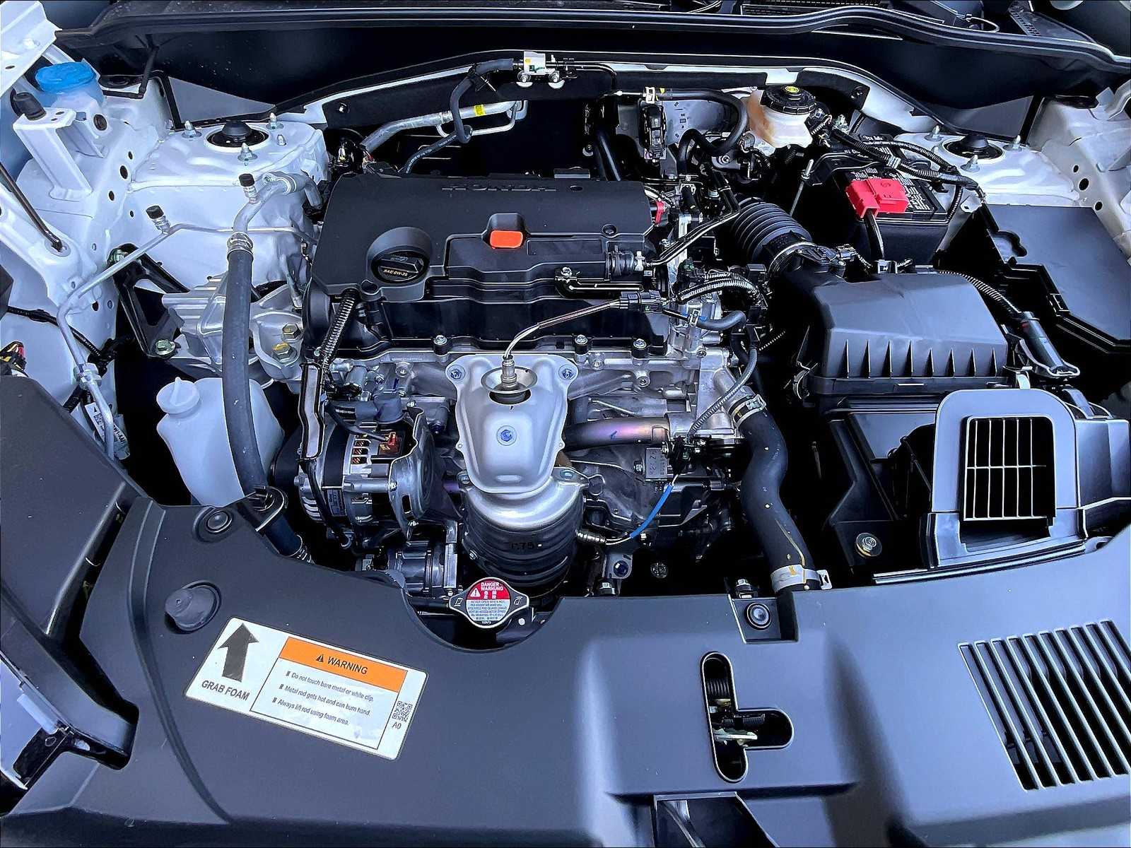 2026 Honda HR-V LX photo 14