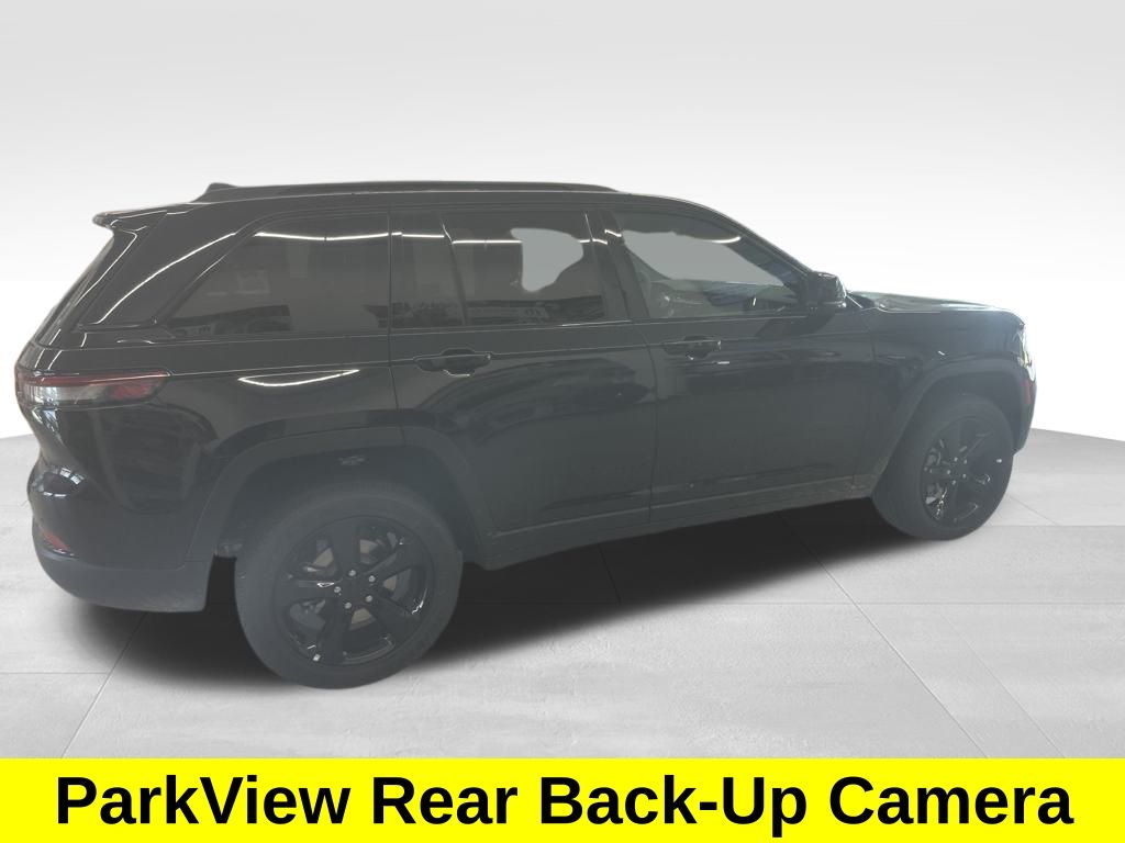 2025 Jeep Grand Cherokee Altitude X photo 3