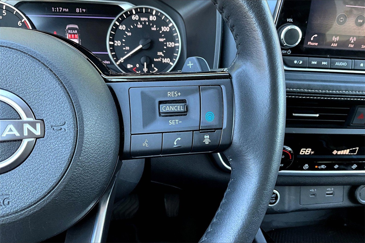 2023 Nissan Rogue SV photo 27