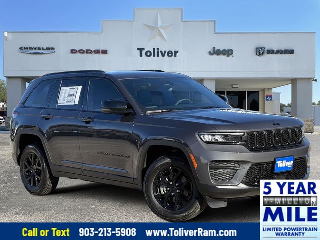 2025 Jeep Grand Cherokee Altitude's photo