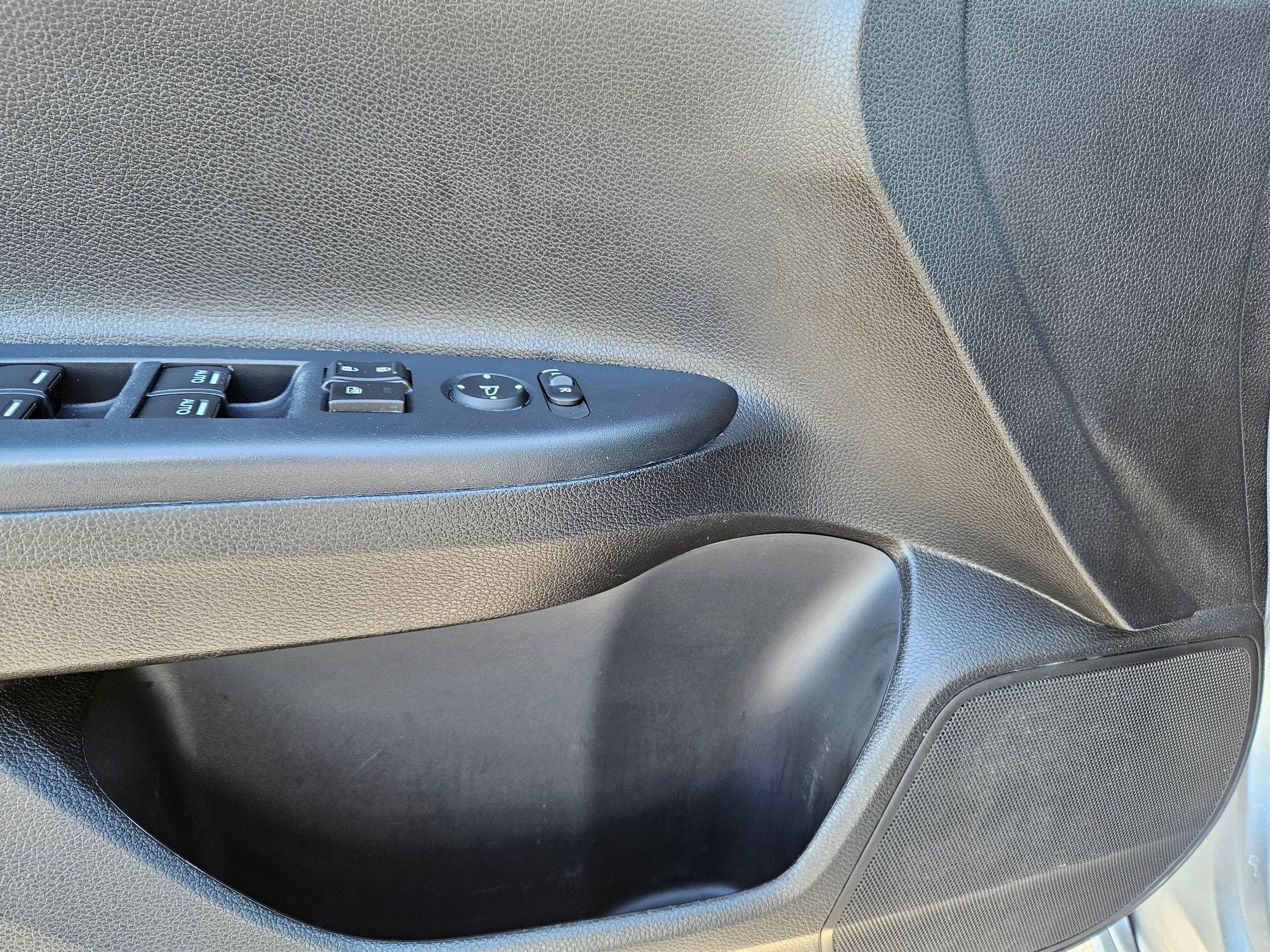 2017 Honda Accord Touring photo 13