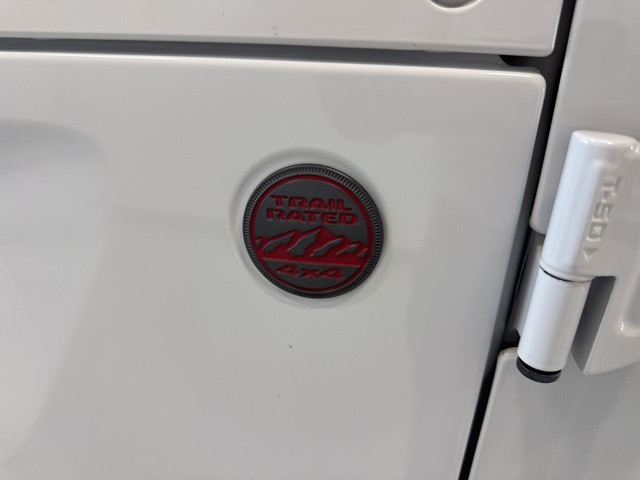 2020 Jeep Wrangler Unlimited Rubicon photo 13