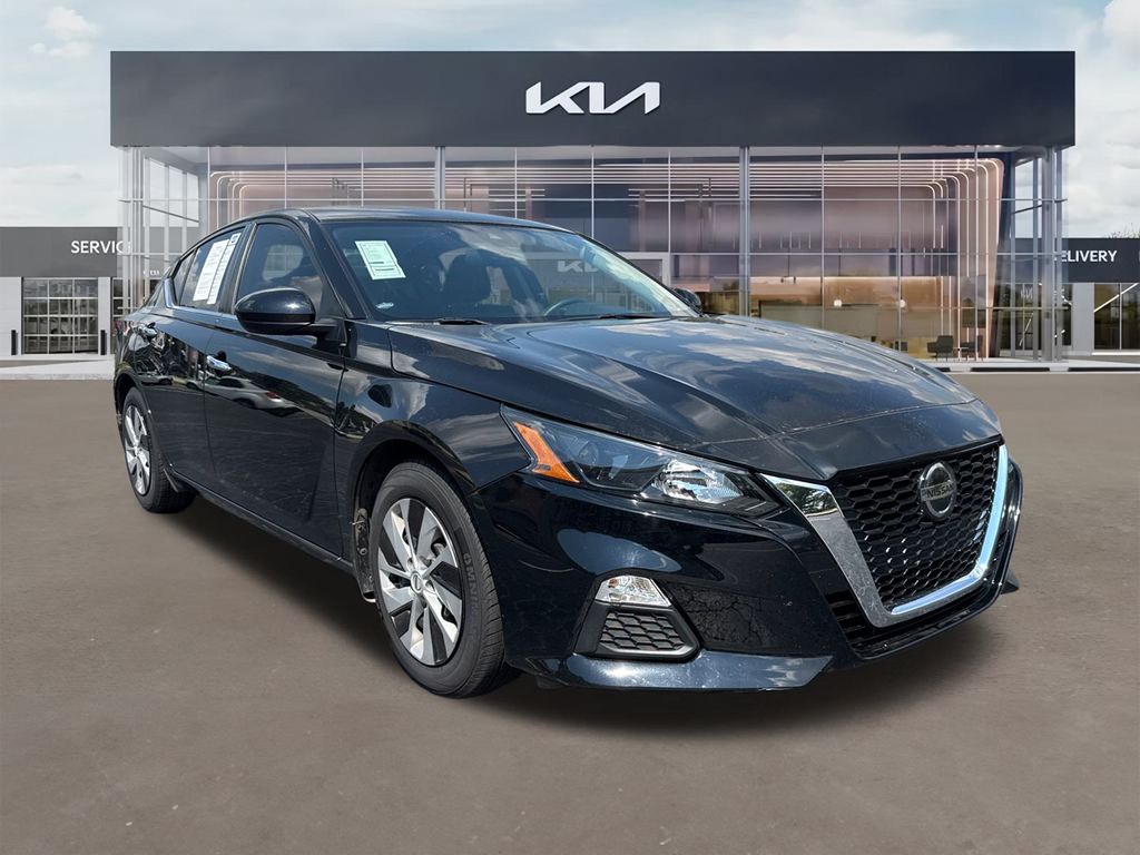 2022 Nissan Altima S