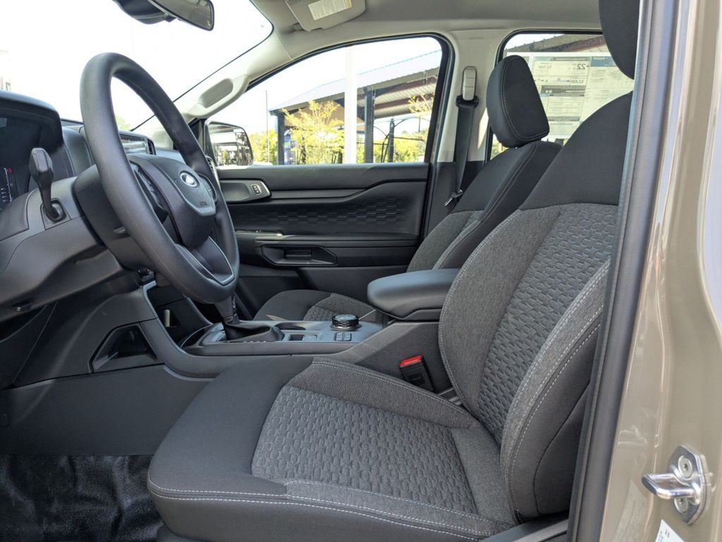 2025 Ford Ranger XL photo 11