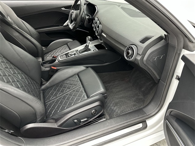 2022 Audi TT 2.0T Quattro photo 14