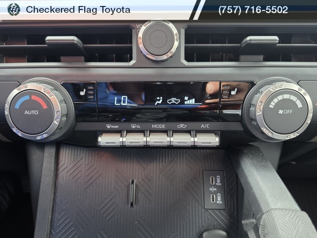 2025 Toyota Tacoma TRD Off-Road photo 30