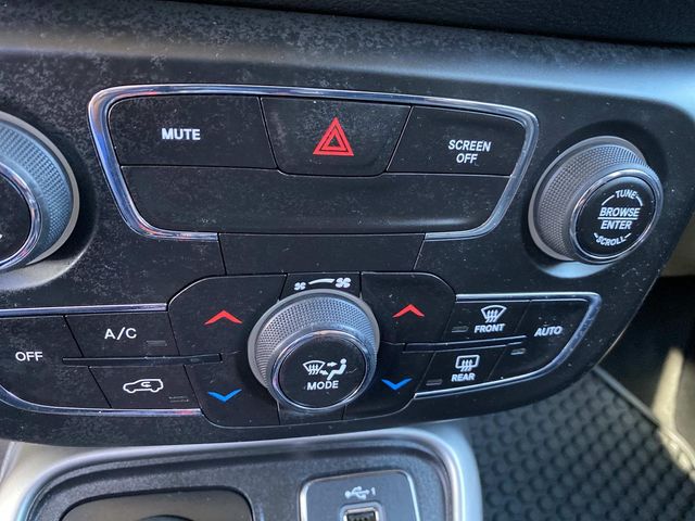 2020 Jeep Compass North Edition Latitude photo 13