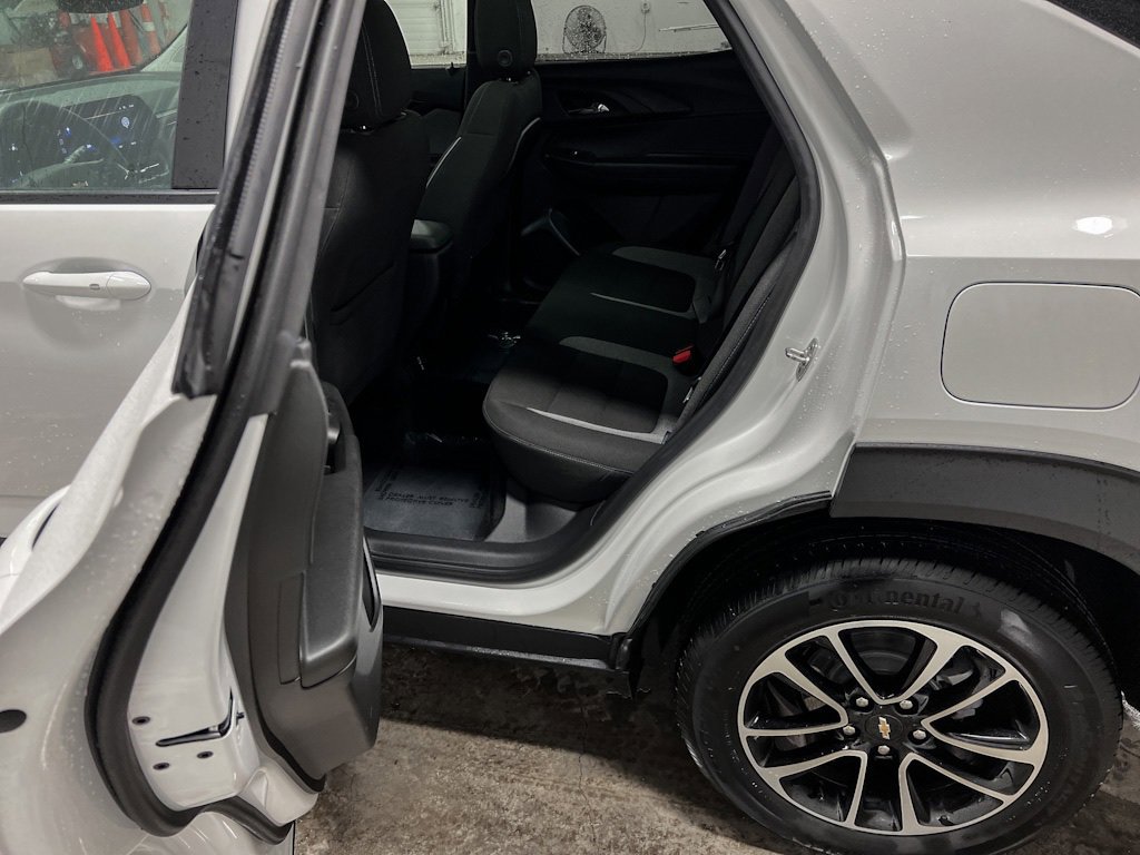 2024 Chevrolet Trailblazer LT photo 11
