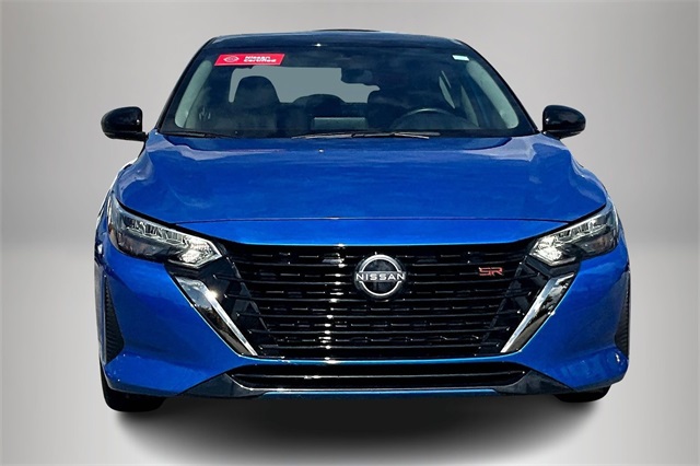 2024 Nissan Sentra SR photo 3