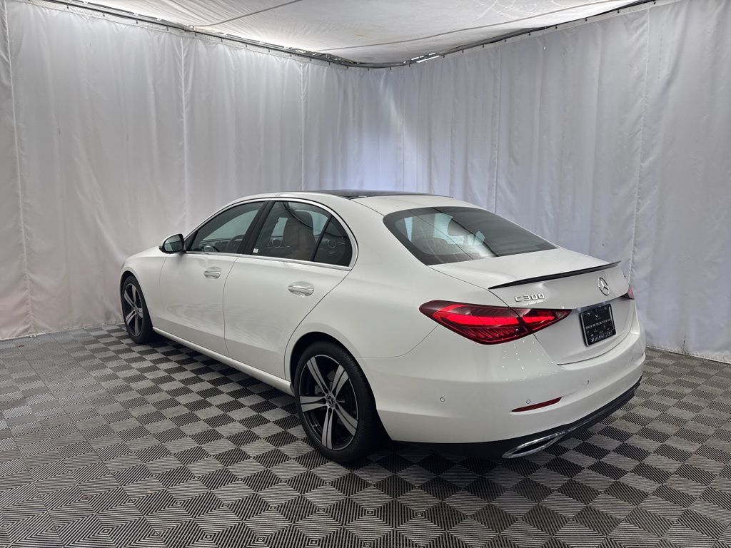 2025 Mercedes Benz C 300 4MATIC photo 4