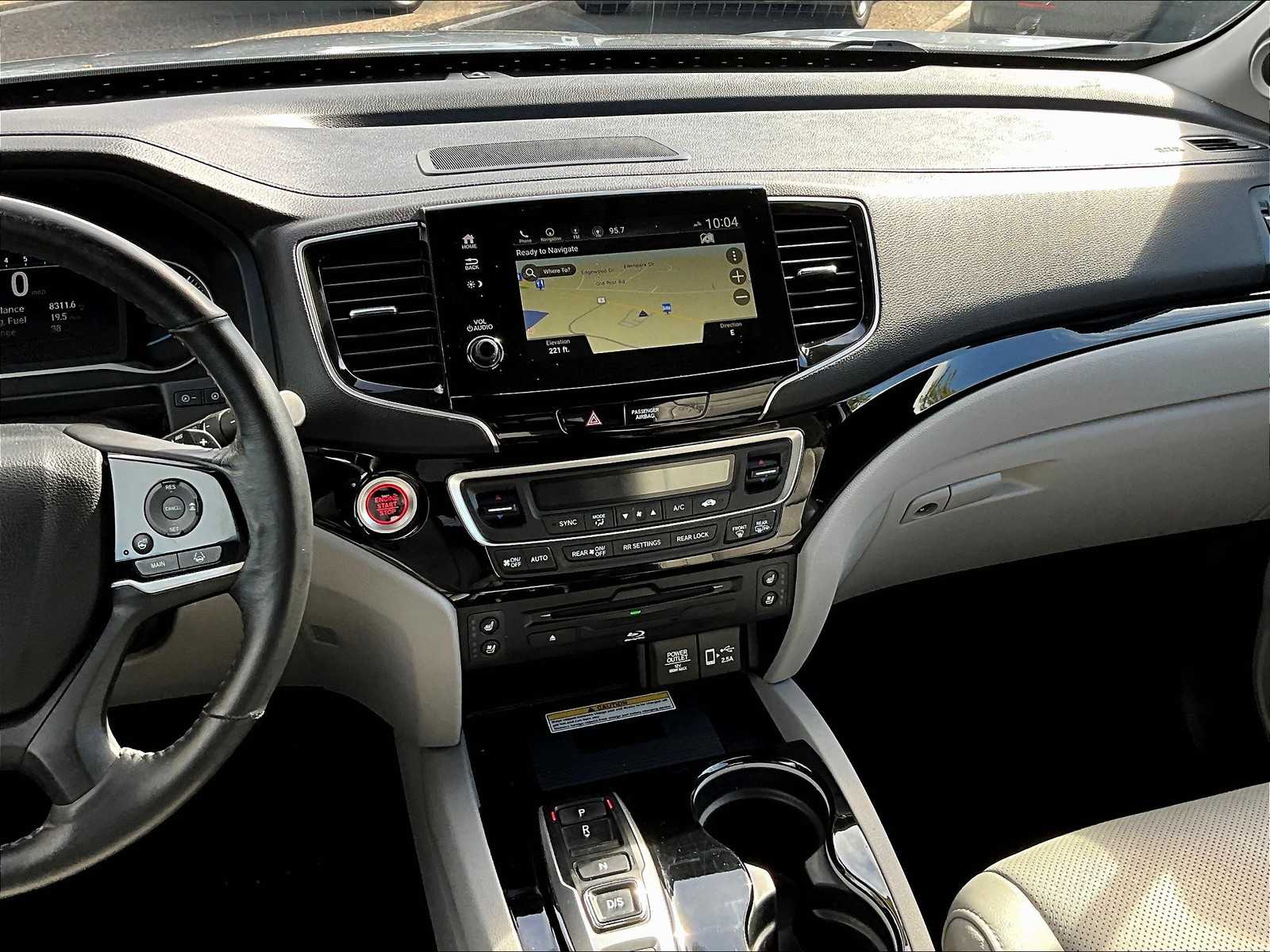 2020 Honda Pilot Elite photo 17