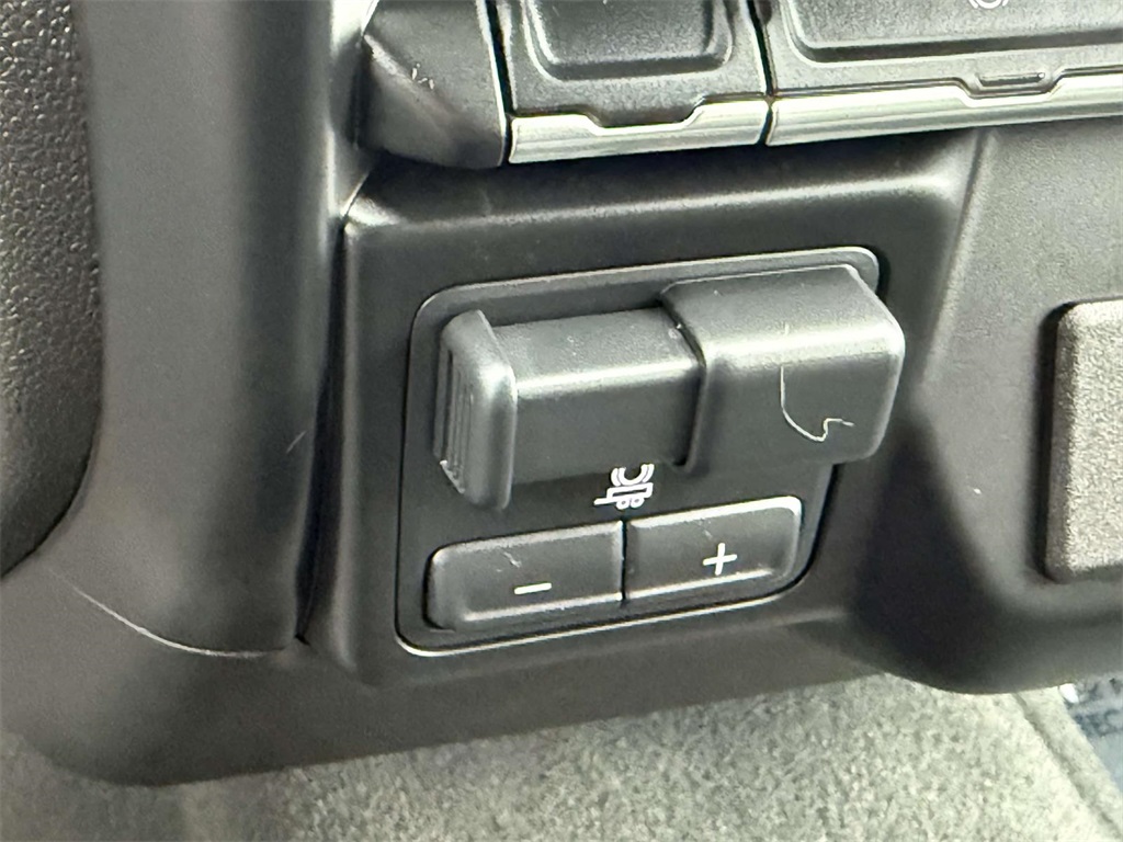 2022 Chevrolet Silverado 2500HD LT photo 31
