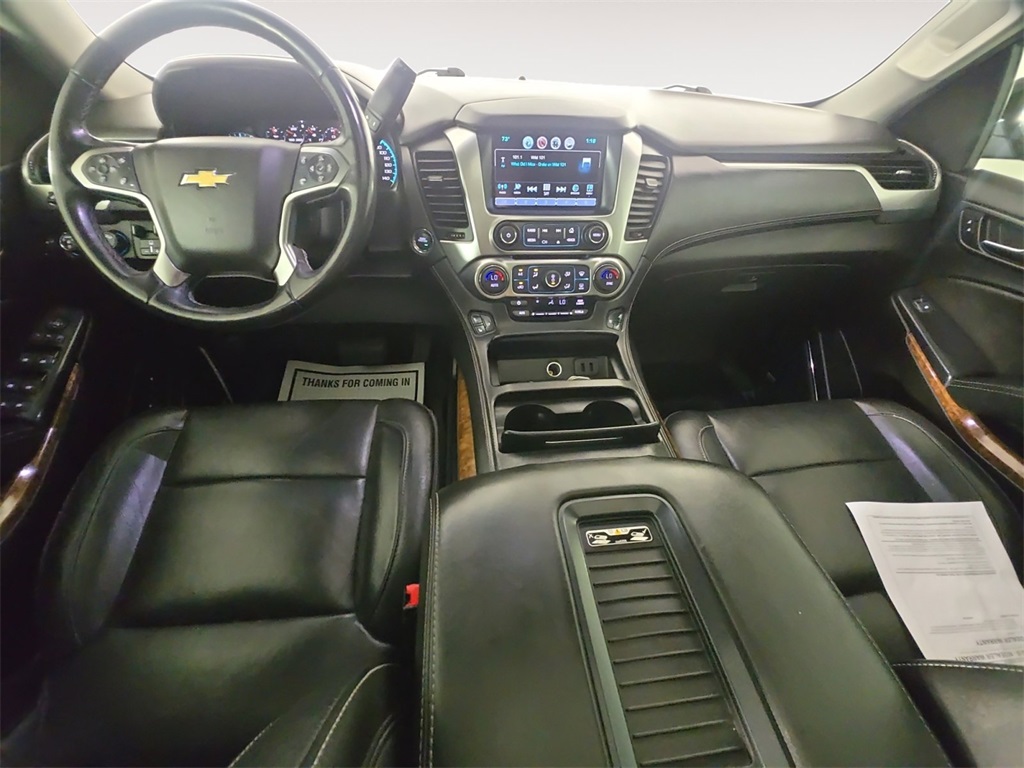 2019 Chevrolet Suburban Premier photo 9