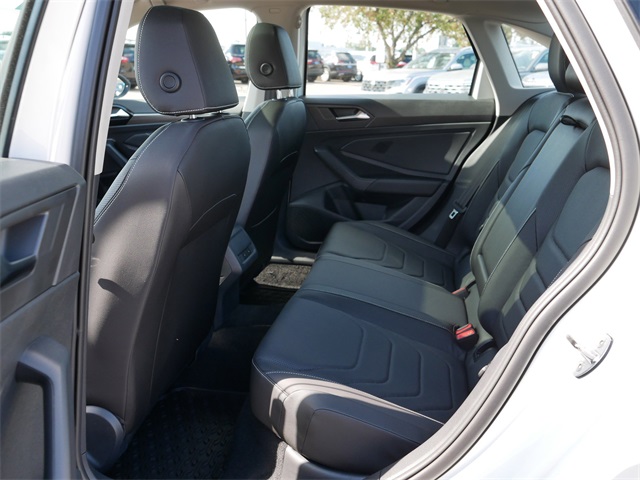 2023 Volkswagen Jetta 1.5T SEL photo 17
