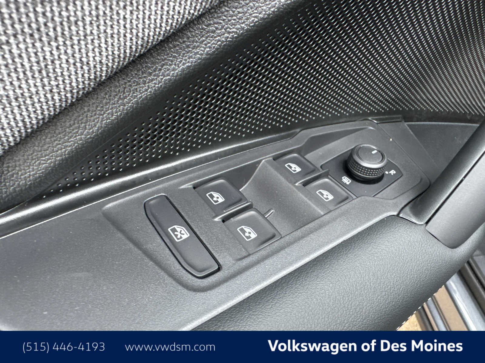 2025 Volkswagen Tiguan S photo 20