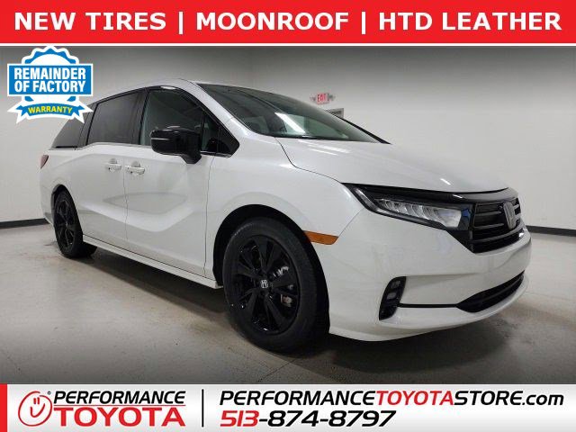 2023 Honda Odyssey SPORT's photo
