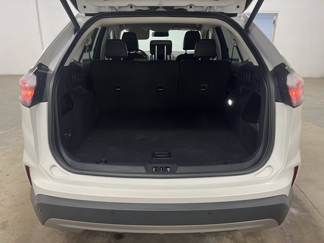 2024 Ford Edge SEL photo 21