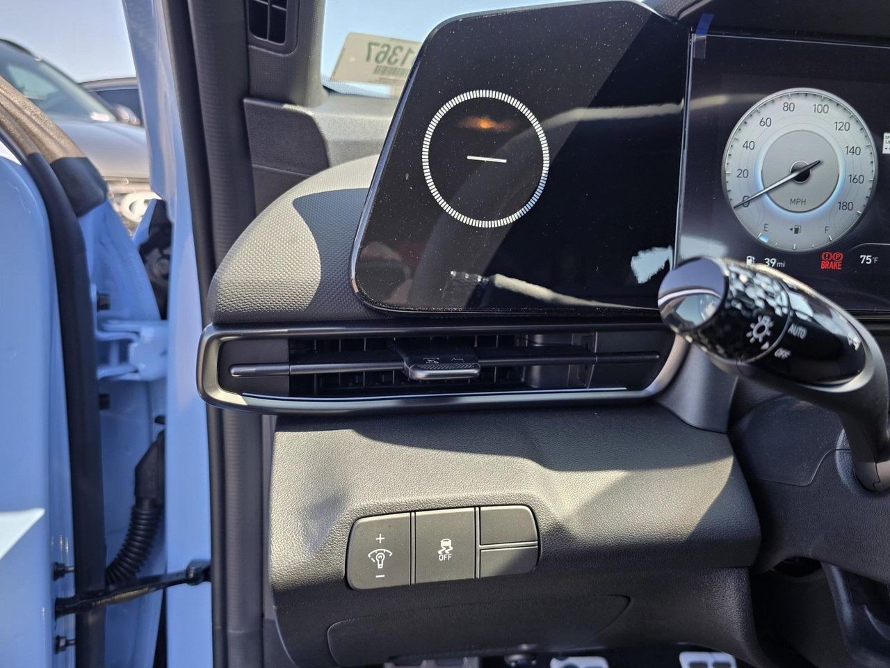 2025 Hyundai Elantra N Base photo 30