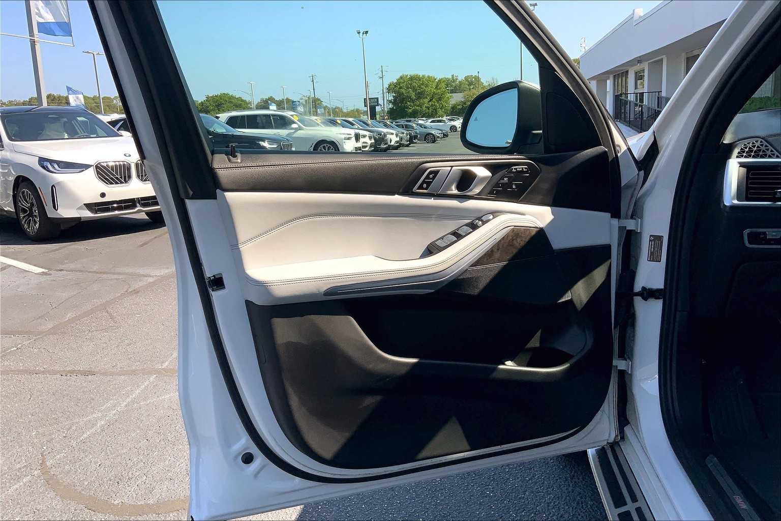 2023 Bmw X7 xDrive40i photo 27