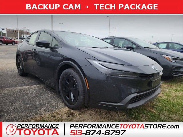 2026 Toyota Prius LE's photo