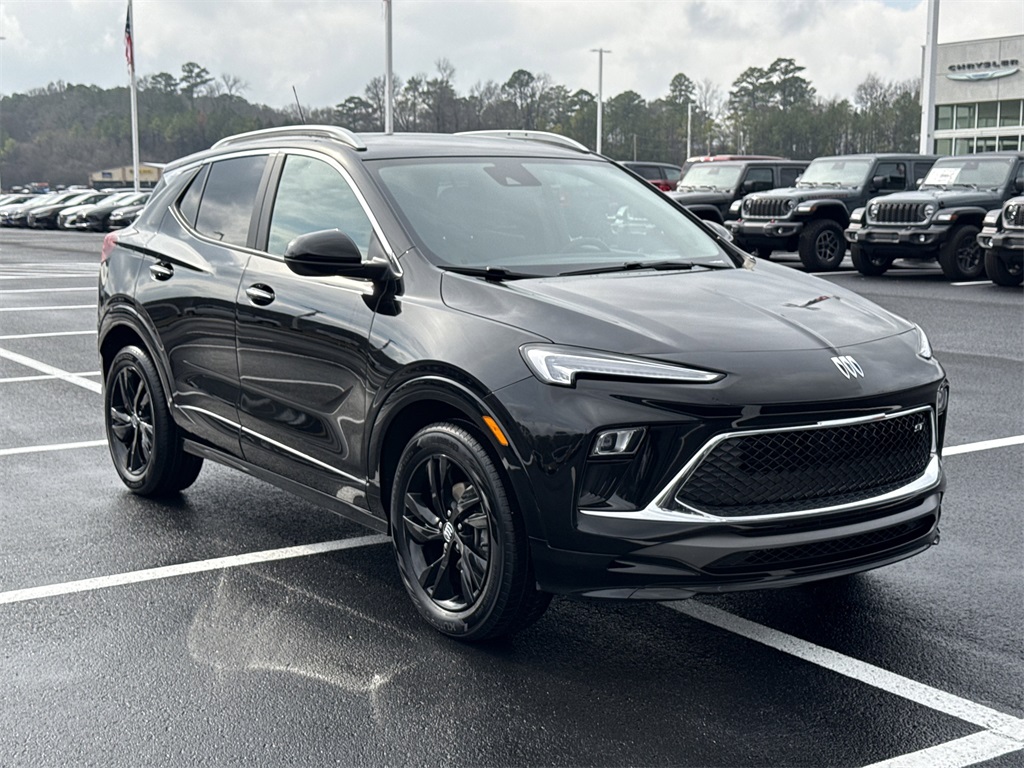 2024 Buick Encore GX Sport Touring's photo