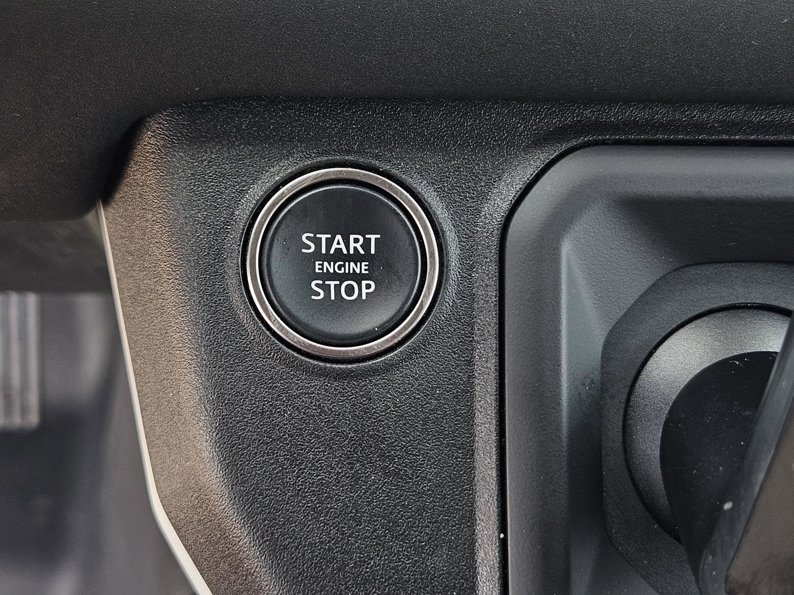 2024 Land Rover Defender X-Dynamic SE photo 16