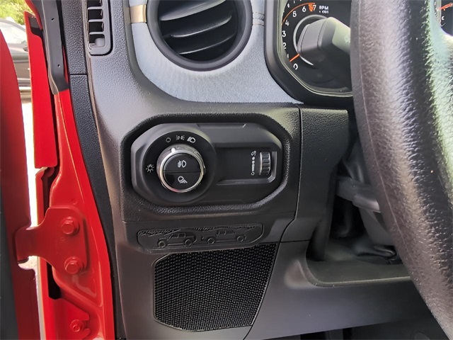 2024 Jeep Gladiator Sport photo 12