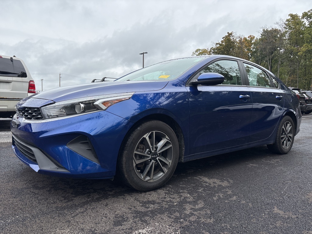 2023 Kia Forte LXS photo 8