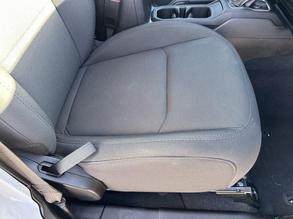 Used 2023 White Jeep Overland 4x4 image 20