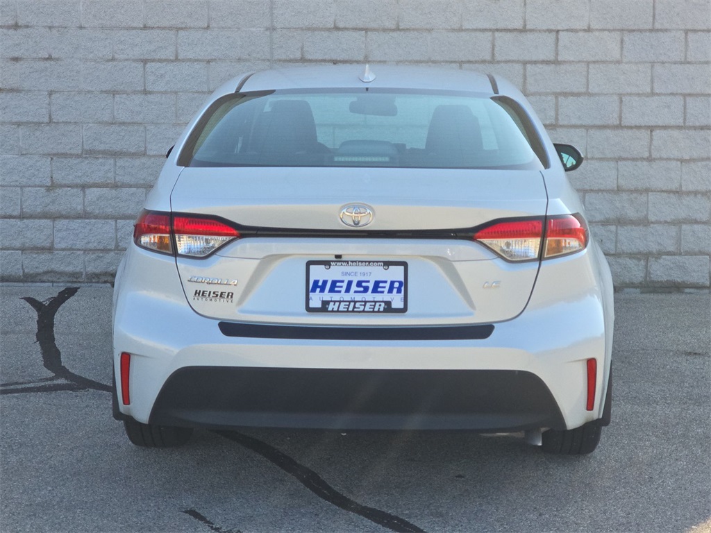 2023 Toyota Corolla LE photo 12