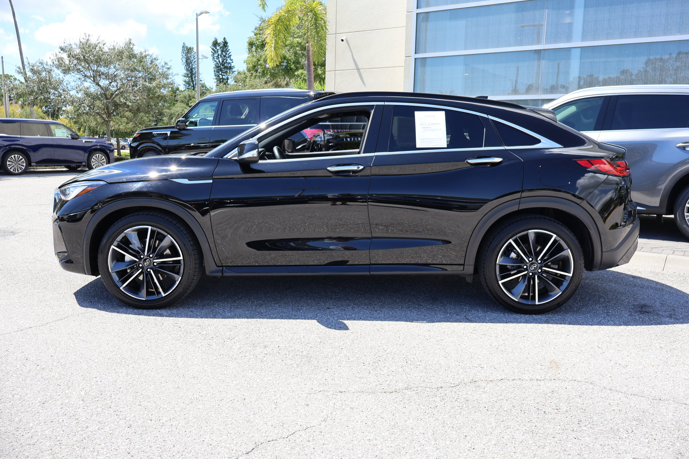 2024 Infiniti QX55 Luxe photo 6
