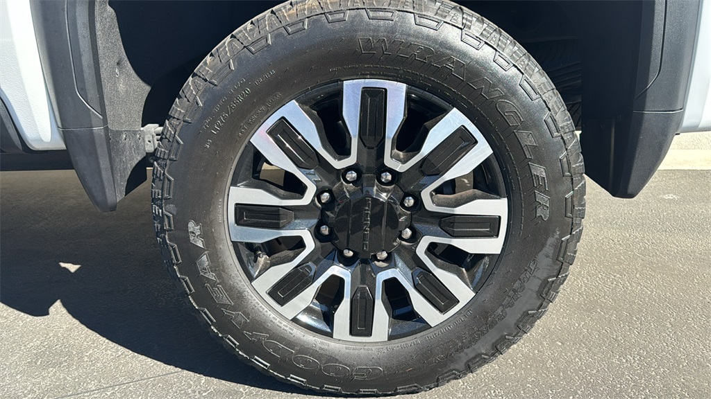 2024 Gmc Sierra HD Denali Ultimate photo 9
