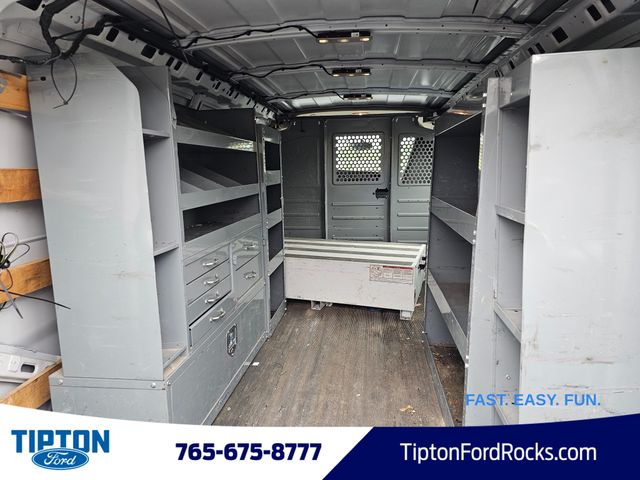 2017 Gmc Savana 2500 Cargo photo 4
