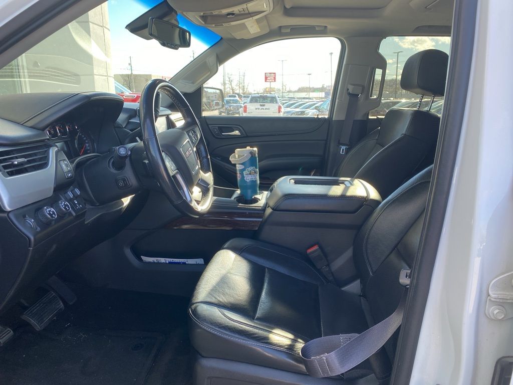 2016 Gmc Yukon XL SLT photo 4